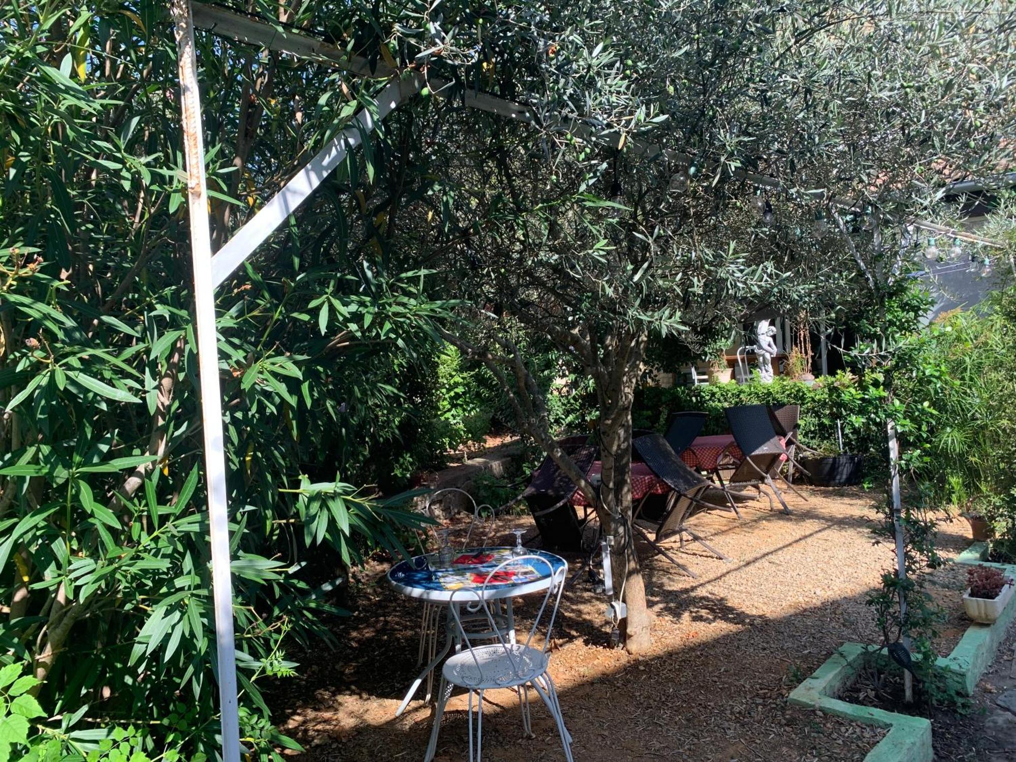 Le Jardin D Ines Hotel Esperaza Ngoại thất bức ảnh